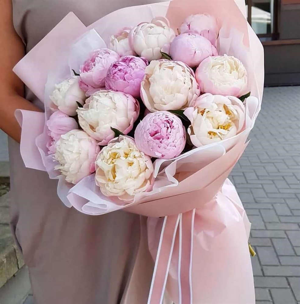 Букет пионов "Grand pion" Букет пионов "Grand pion"